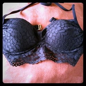 Pushup longline bikini top.